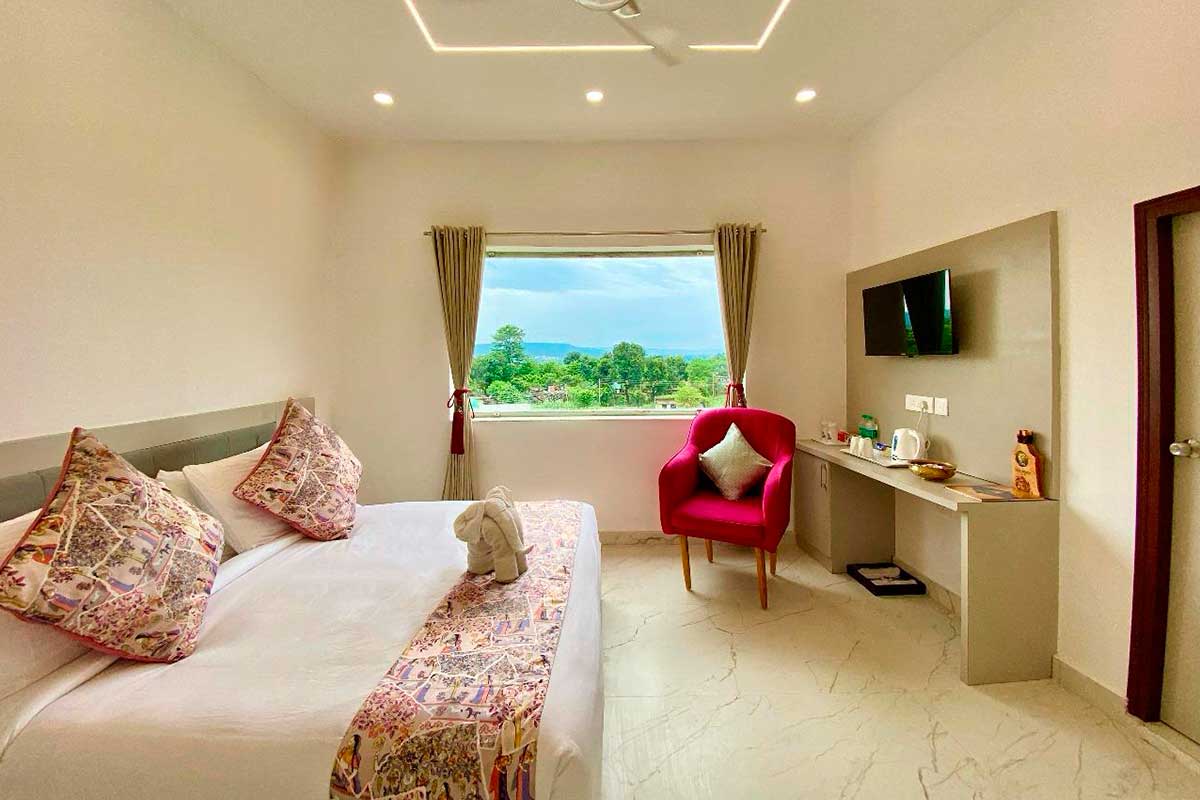 Deluxe Rooms in Rishikesh near river