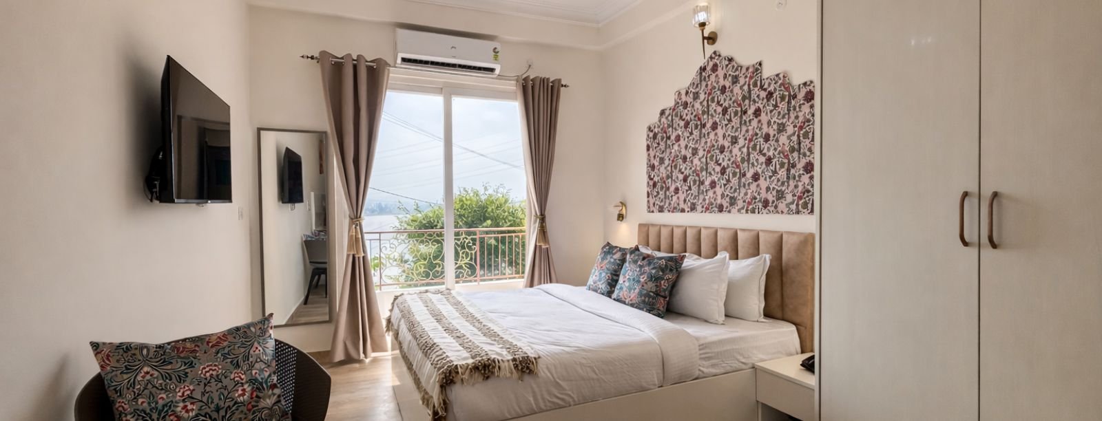 neeraj-wellnes-banner-3