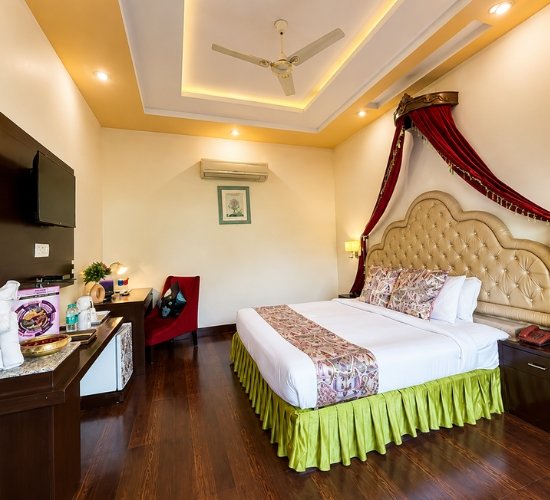 Premium Mountain View Room