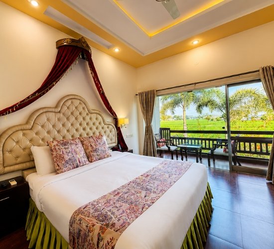 Premium Mountain View Room